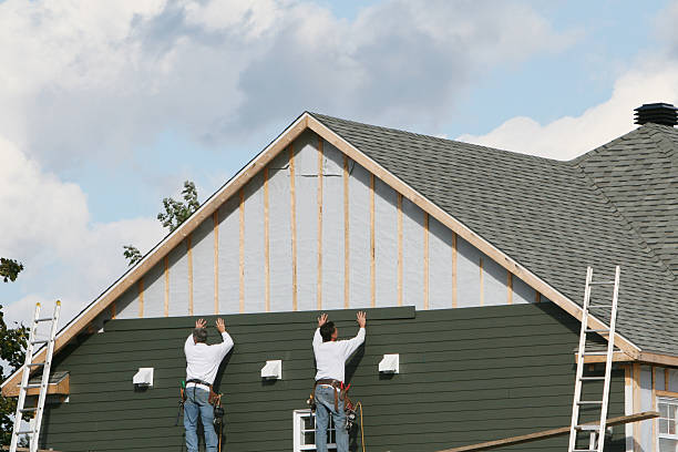 Professional Siding Replacement technician working in Charlotte Hall, MD